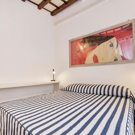 Campo De' Fiori Apartment Рим Экстерьер фото