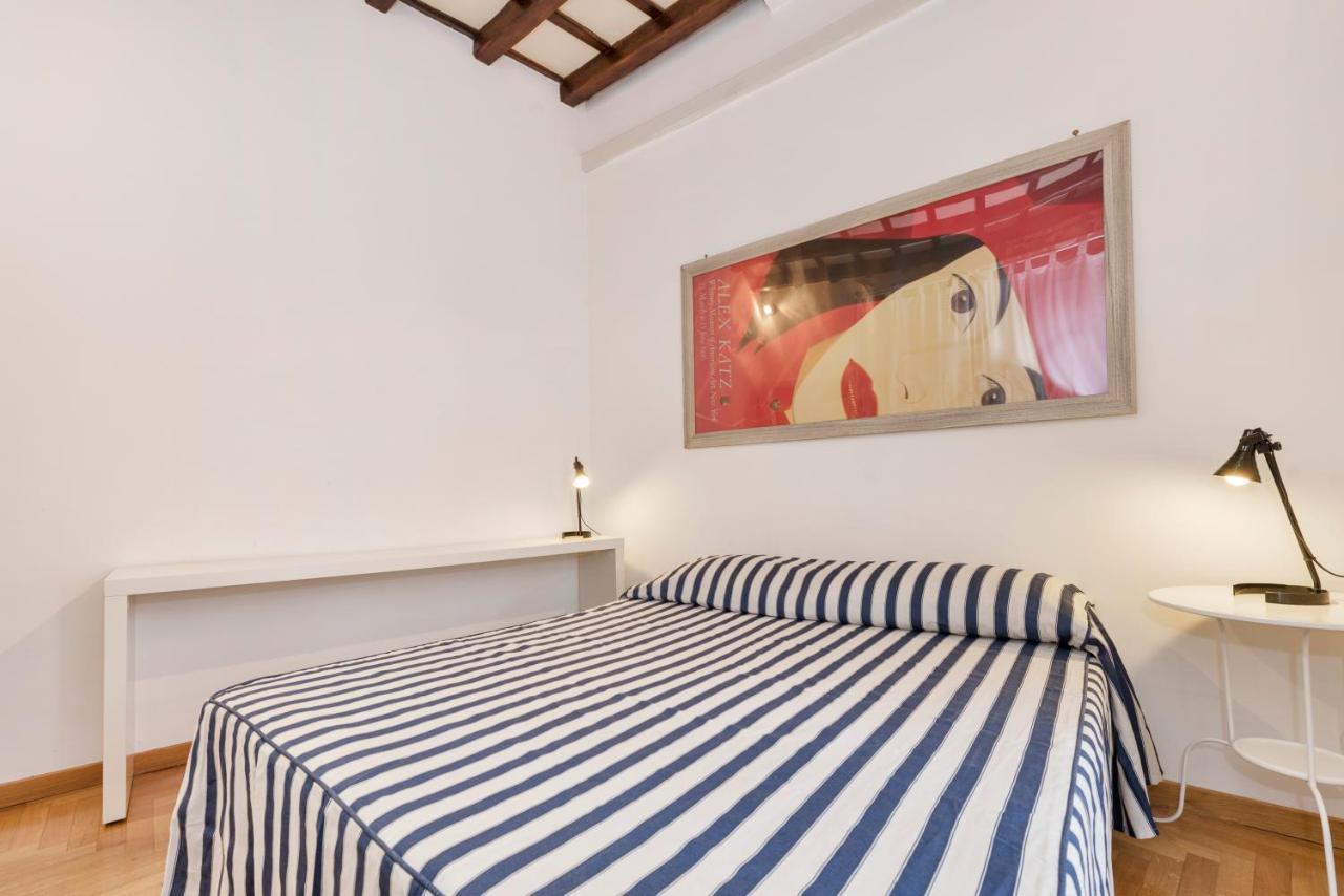 Campo De' Fiori Apartment Рим Экстерьер фото